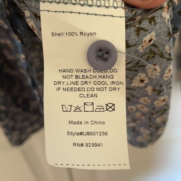 Suzanne Betro blouse   - Picture 5 of 6